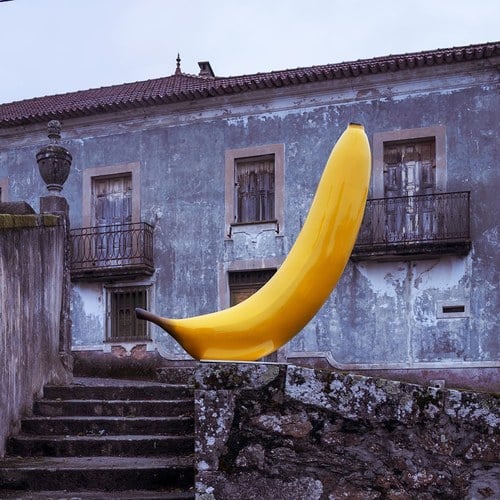 德國BULL＆STEIN 擬真新鮮香蕉戶外雕塑 (高80公分)