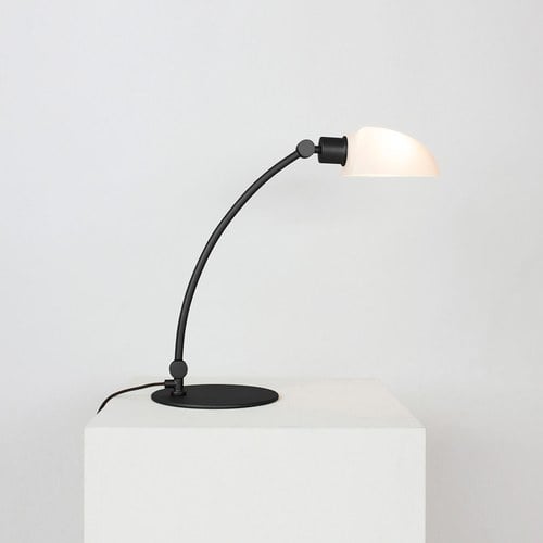 VULTURE 兀鷲｜桌燈 (霧白玻/霧黑)