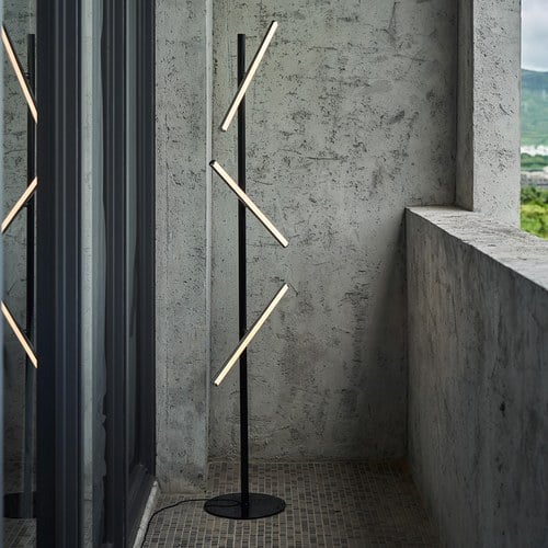 LISA F3｜立燈 (亮黑)