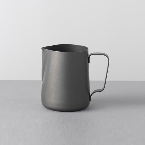 日本Aoyoshi 咖啡日常牛奶壺 (黑、900毫升)