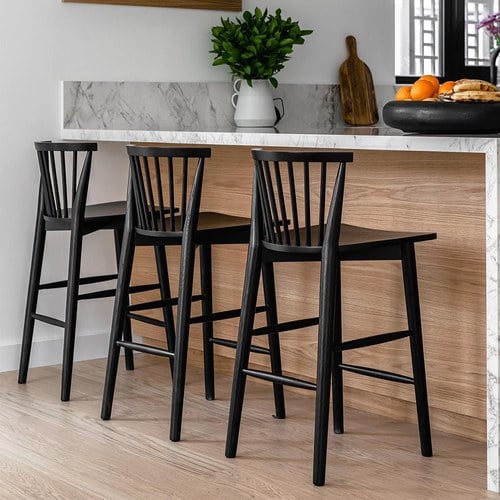 丹麥Tolv Requin 鏤空椅背吧台椅 (黑)