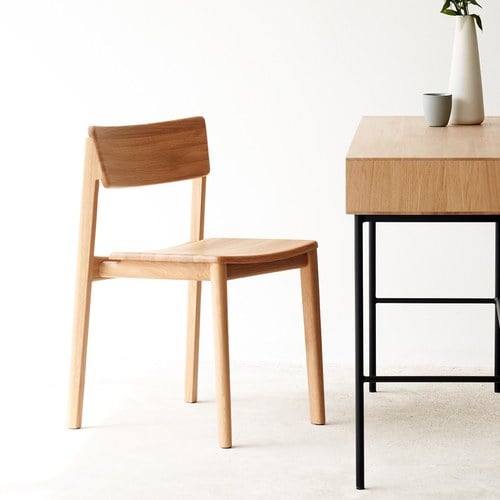 丹麥Tolv Poise典藏實木可堆疊單椅(橡木)