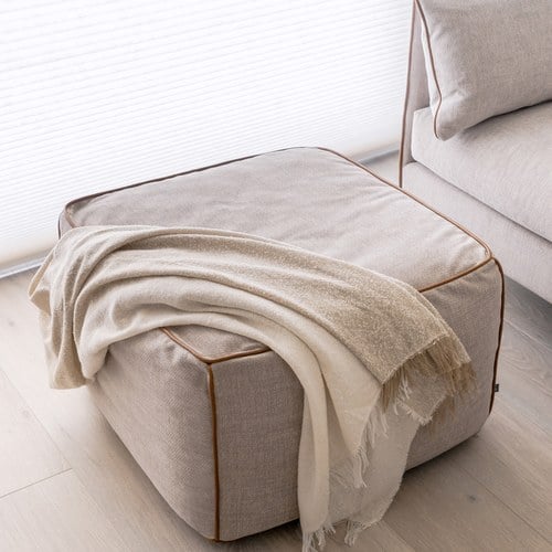 丹麥Tolv 假日沙發豆腐凳 (米灰)