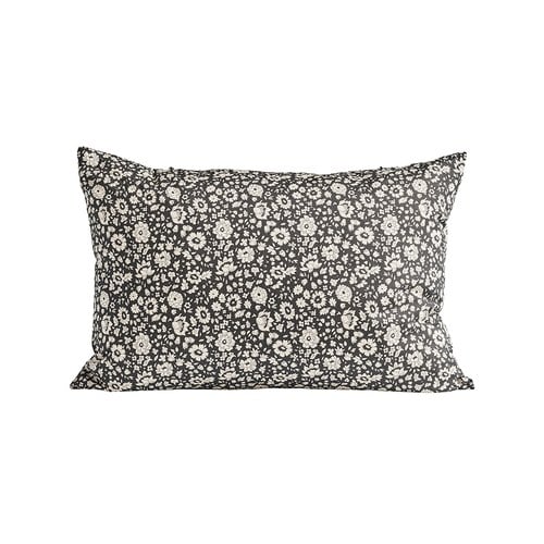 丹麥Tine K Home 黑色曠野碎花長形靠枕