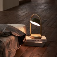 OLO Φ Portable 無線充電桌燈 (橄欖綠/流沙金)