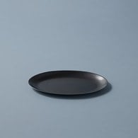 日本Aoyoshi 燭光之夜橢圓餐盤 (黑、23.2公分)