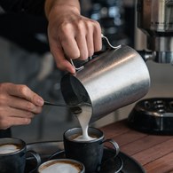 日本Aoyoshi 咖啡日常牛奶壺 (黑、900毫升)