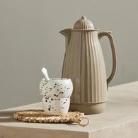 丹麥Nordal CARVI 保溫壺 1L (米灰色)