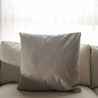 丹麥Tolv 沙發布面抱枕靠枕 (奶米/60CM)