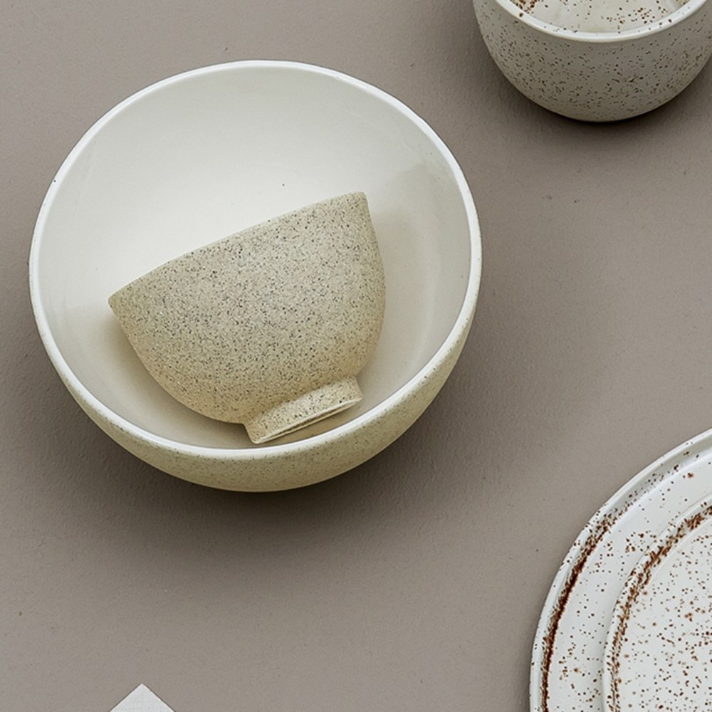 丹麦bloomingville 粗砂砾陶瓷餐碗 (直径10公分)