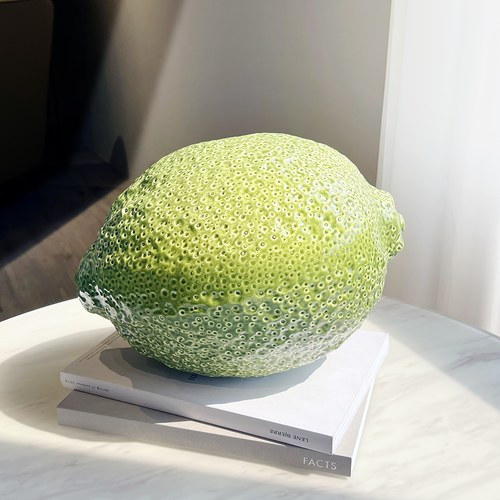 德國BULL＆STEIN 鮮綠色陶瓷釉光檸檬雕塑 (室內、直徑26公分)