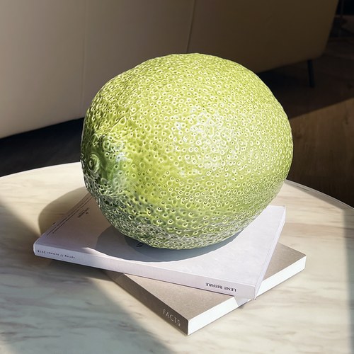 德國BULL&STEIN 鮮綠色陶瓷釉光檸檬雕塑 (室內、直徑26公分)