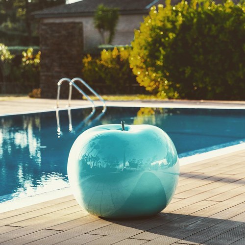 德國BULL＆STEIN 天水碧色陶瓷釉光蘋果雕塑 (室內、直徑12公分)