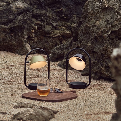 OLO Φ Portable 無線充電桌燈 (流沙金/霧黑)