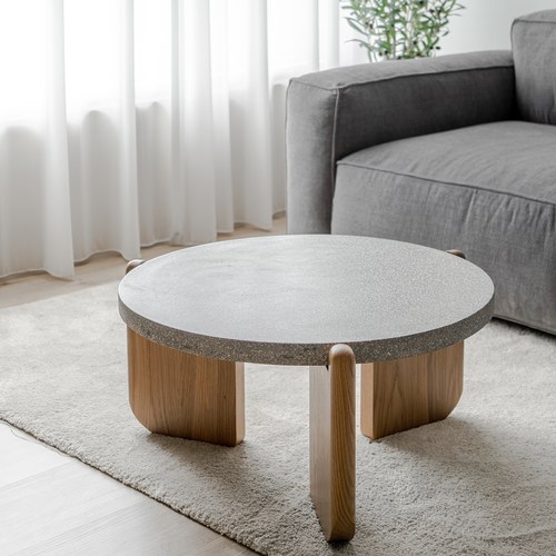 丹麥Tolv 水磨石面圓形茶几 (暖灰)