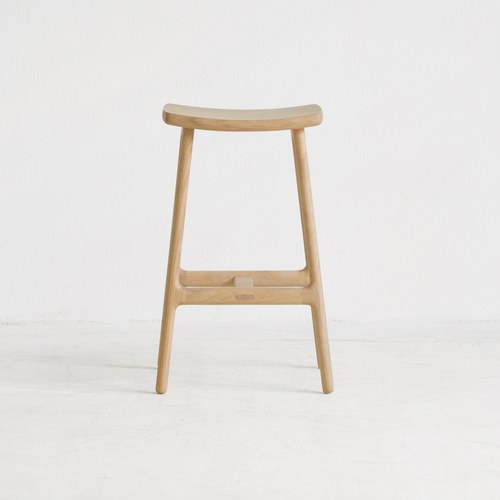 丹麥Tolv Odd 微波浪吧台椅 (橡木)
