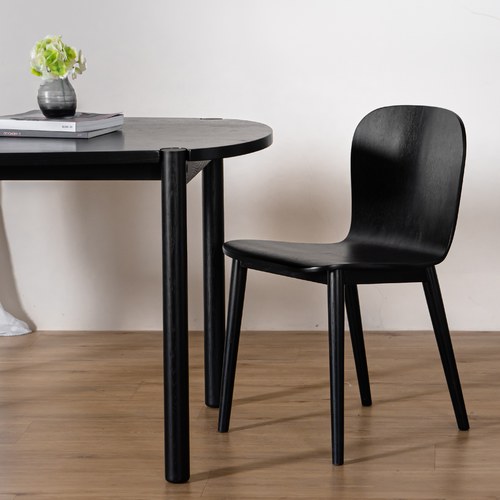 丹麥Tolv Puddle圓弧流線型單椅 (黑)