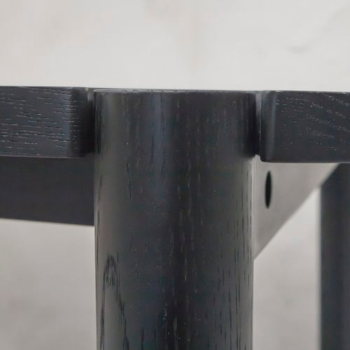 丹麥Tolv Cove橢圓型膠囊餐桌 (黑)