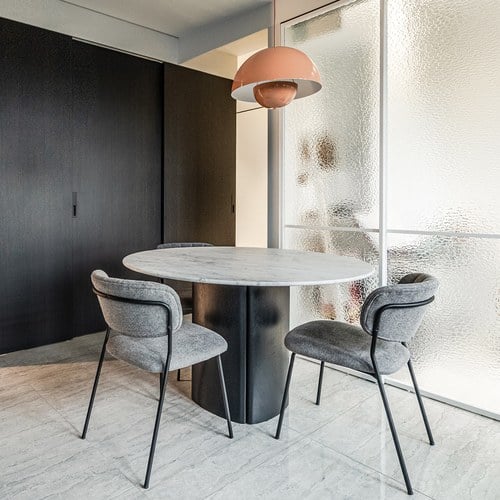 丹麥Tolv 塔拉大理石圓桌 (黑、直徑125公分)