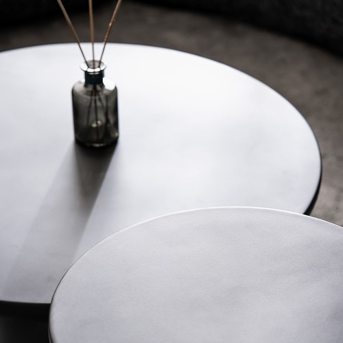 丹麥Tolv Fasika 混凝土圓形茶几(黑)