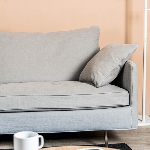 波蘭Sits Julia俐落金屬腳三人沙發 (亮灰)