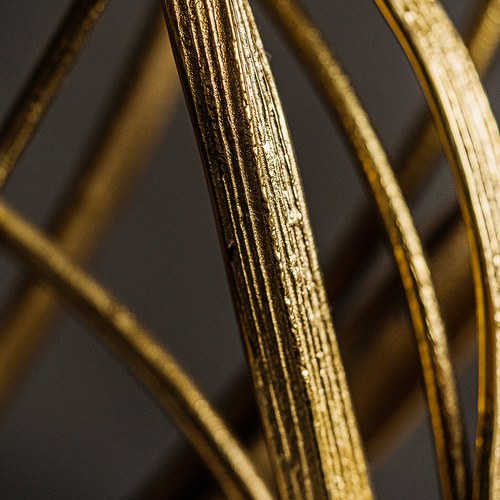 美國MichaelAram 黑色鳶尾花窗月拱門擺飾品