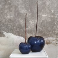 德國BULL&STEIN 午夜藍陶瓷櫻桃雕塑 (直徑50公分)