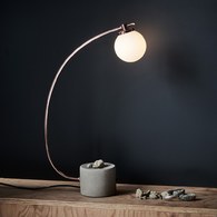 WANU 銜月|桌燈 (流紅銅)