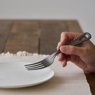 日本Aoyoshi 野營風餐叉 (黑、18.6公分)