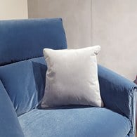 英國 Alexander&James 天鵝絨手工方形靠枕 (岩灰、43公分)