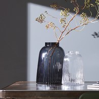 英國 LSA 小皺褶窄口花器(沉穩灰、高20公分)