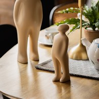 比利時Gardeco藝術擺飾 經典觀賞者 (砂土黃、高24公分)