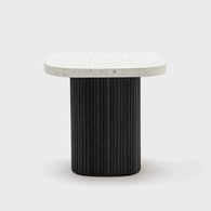 丹麥Tolv 京都園水磨石茶几 (白/黑)