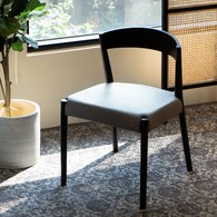 丹麥Tolv一字靠背單椅 (黑/鐵灰皮革)