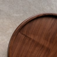 丹麥Tolv Cloch 混凝土柱腳圓形邊桌(胡桃木)