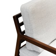 丹麥Tolv 斜背休閒布面單人沙發 (混麻灰/胡桃木)